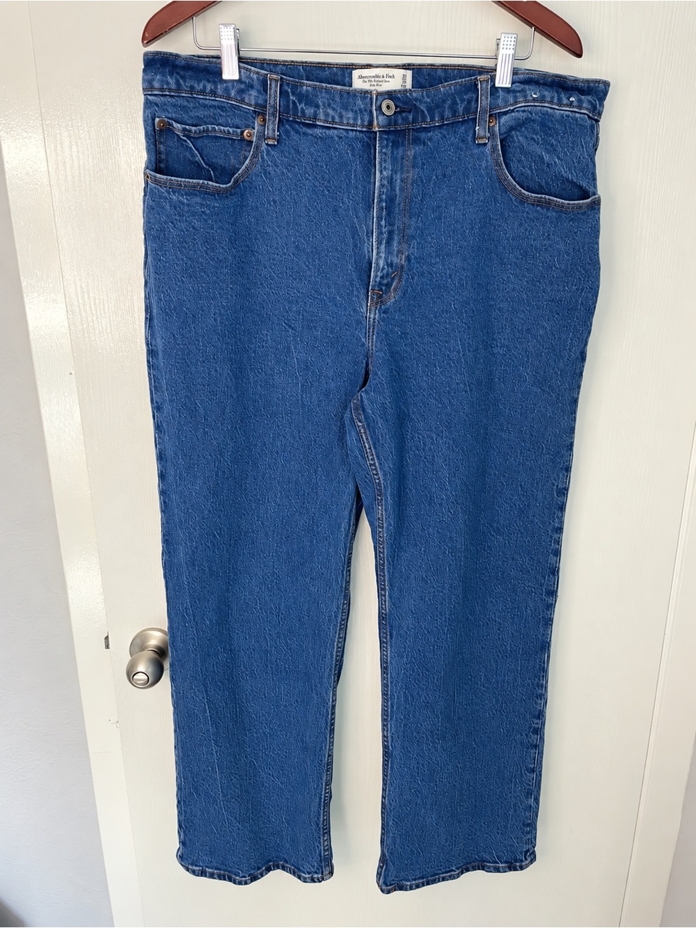 Abercrombie 90s Relaxed High Rise Jeans 33 16S Medium Wash - Picture 2 of 9